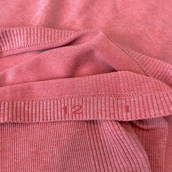 Lululemon Yin Vibes Ribbed Long Sleeve Turtleneck in Copper Clay, L (12) - Picture 13 of 14